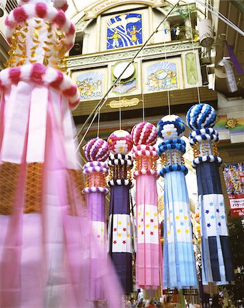 simsearch:859-07283750,k - Sendai Tanabata Festival, Miyagi, Japan Stock Photo - Rights-Managed, Code: 859-03806730