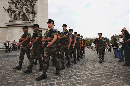 soldier with gun - French Soldiers,Paris Stock Photo - Rights-Managed, Code: 859-03839097