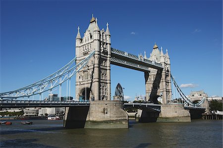 ponte della torre - Tower Bridge,London Fotografie stock - Rights-Managed, Codice: 859-03839204