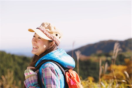 esploratrice - Japanese Backpack Young Woman Foto de stock - Con derechos protegidos, Código: 859-03839457