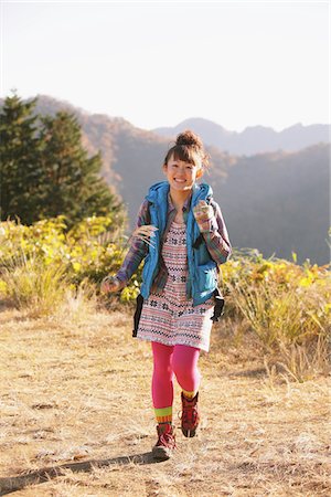 petiole - Young Woman Hiking Stock Photo - Rights-Managed, Code: 859-03839546