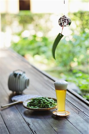 summer beer - Edamame And Beer Stock Photo - Rights-Managed, Code: 859-03839741