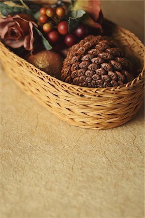 pinecones - Ornaments in basket Stock Photo - Rights-Managed, Code: 859-03840492