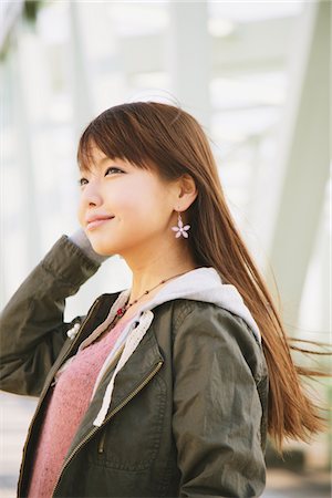 simsearch:859-03885419,k - Happy Smiling Japanese Women Foto de stock - Direito Controlado, Número: 859-03860527