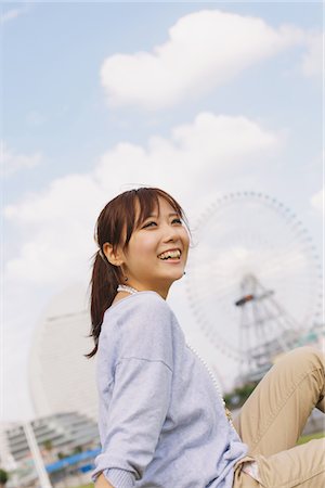 ferris wheel japan - Japanese Women Sitting And Smiling Stock Photo - Rights-Managed, Code: 859-03885393