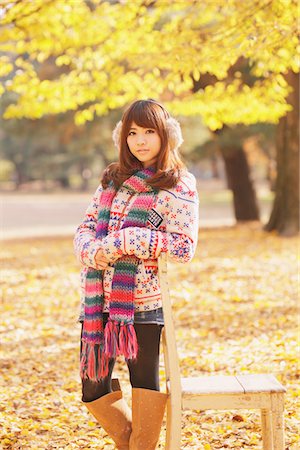 pile of leaves picture - Japanese Women Leaning With Chair Stock Photo - Rights-Managed, Code: 859-03885432