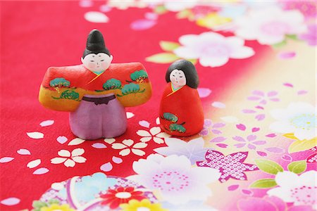 fabrics of asian culture - Japanese Traditional Figurines Stock Photo - Rights-Managed, Code: 859-03885561