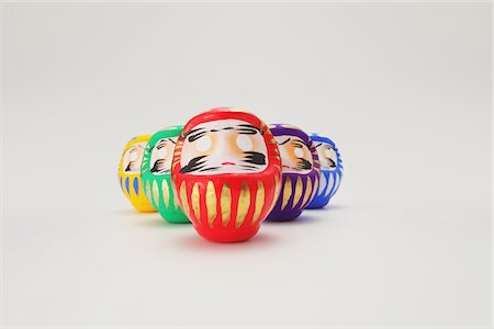 simsearch:859-03982433,k - Poupées japonaises traditionnelles de Daruma Photographie de stock - Rights-Managed, Code: 859-03982408
