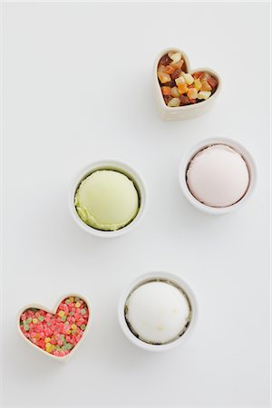simsearch:670-06450373,k - Trois Sorbet (citron, Melon, pêche) Photographie de stock - Rights-Managed, Code: 859-03982614