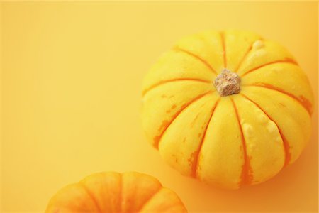 simsearch:614-02242312,k - Yellow Pumpkin Foto de stock - Con derechos protegidos, Código: 859-03983095