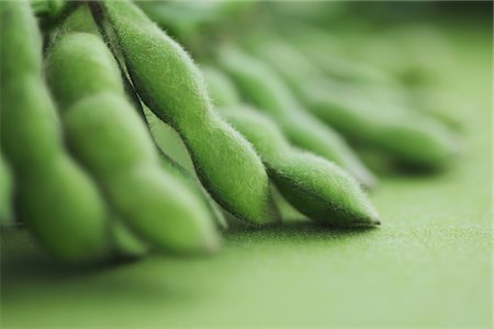 edamame - Fèves de soya cuites Photographie de stock - Rights-Managed, Code: 859-03983134