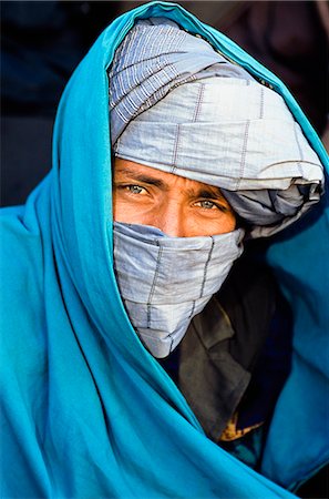 Portrait of man wearing turban,Afghanistan Foto de stock - Con derechos protegidos, Código: 851-02958588