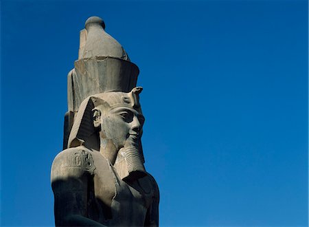 simsearch:851-02959622,k - Statue de Ramses 2, Temple de Luxor, Luxor, Égypte Photographie de stock - Rights-Managed, Code: 851-02959587