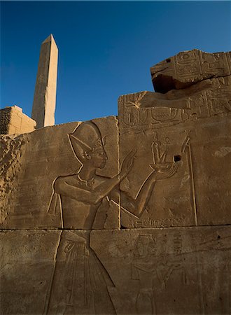 simsearch:851-02959622,k - Hiéroglyphes et des reliefs sur le mur, enceinte d'Amon, Temple de Karnak, Louxor, Égypte Photographie de stock - Rights-Managed, Code: 851-02959592