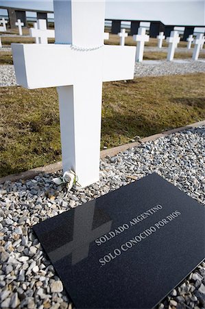 rosario - Details of Argentine cemetary,Goose Green,East Falkland,Falkland Islands Fotografie stock - Rights-Managed, Codice: 851-02959627