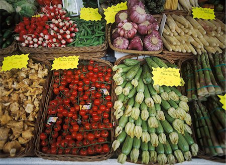 Légumes frais du marché, Cannes, France Photographie de stock - Rights-Managed, Code: 851-02959895