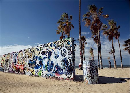 Graffiti in Venice Beach area,Venice Beach,Los Angeles,California,USA Foto de stock - Con derechos protegidos, Código: 851-02964055