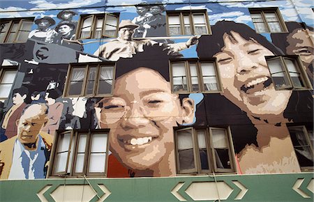 quartiere cinese - Mural on block of flats/ apartments,Chinatown,San Francisco,California,USA Fotografie stock - Rights-Managed, Codice: 851-02964080