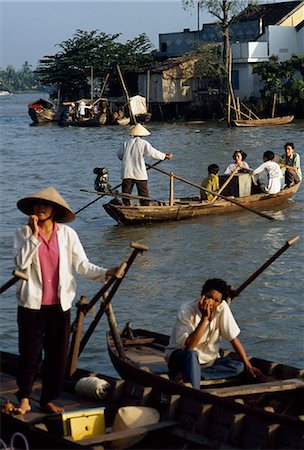 simsearch:851-02960267,k - Life and traders on the Mekong River,Vinh Long,Vietnam Foto de stock - Con derechos protegidos, Código: 851-02964439