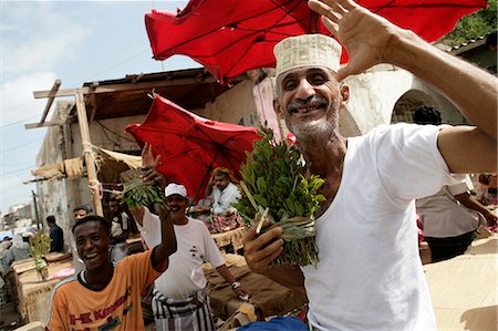 Qat sellers in the Qat Suq,Aden,Yemen Stock Photo - Rights-Managed, Code: 851-02964463