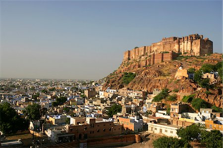 simsearch:851-02958829,k - Paysage urbain avec Jodhpur Fort sur la colline, Jodhpur, Rajasthan, Inde Photographie de stock - Rights-Managed, Code: 851-02960468