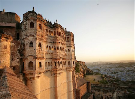 simsearch:851-02958829,k - Jodhpur fort au premier plan du paysage urbain, Jodhpur, Rajasthan, Inde Photographie de stock - Rights-Managed, Code: 851-02960469