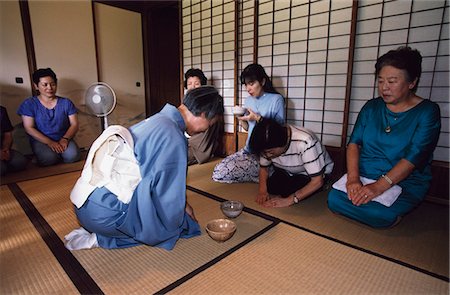 simsearch:851-02960986,k - Tea ceremony,Tokyo,Japan Stock Photo - Rights-Managed, Code: 851-02961246