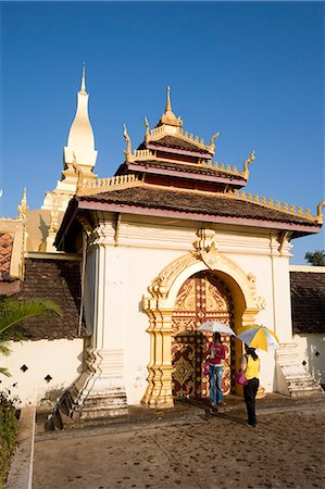 simsearch:851-02961313,k - Que Luang, ou Grand Stupa, Vientiane, Laos Photographie de stock - Rights-Managed, Code: 851-02961322