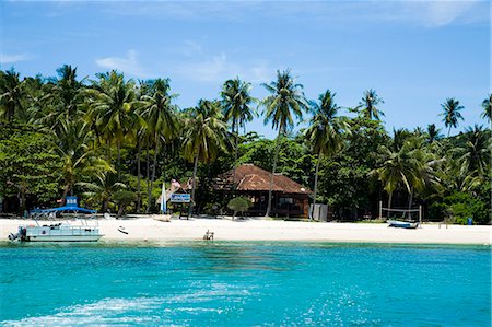 Holiday resort on beach from sea,Kapas island,Terengganu,Malaysia Stock Photo - Rights-Managed, Code: 851-02961753