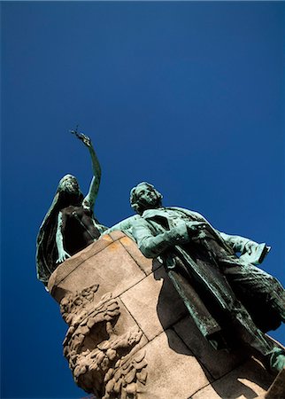 simsearch:851-02959457,k - Monument in Preseren Square,Slovenia,Ljubljana Foto de stock - Direito Controlado, Número: 851-02962681