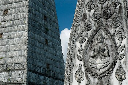 simsearch:851-02961313,k - Copie du stupa de Bodh Gaya (Inde), Ubon Ratchathani, Isan, Thailand Photographie de stock - Rights-Managed, Code: 851-02963484