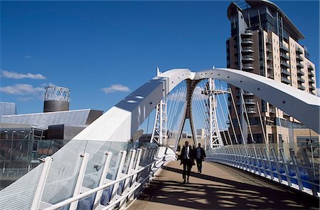 Salford docks & Lowry centre,Manchester,England. Foto de stock - Con derechos protegidos, Código: 851-02963702