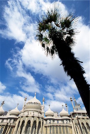 simsearch:851-02963760,k - ROYAL PAVILION BRIGHTON EAST SUSSEX ENGLAND Stock Photo - Rights-Managed, Code: 851-02963787