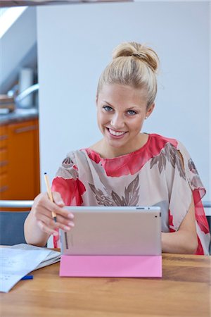 Young woman with ipad Stock Photo - Rights-Managed, Code: 853-05523615