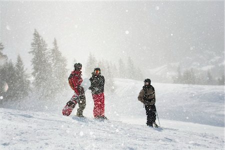 Skier and snowboarder Foto de stock - Con derechos protegidos, Código: 853-05840901