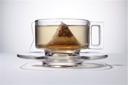 still life with tea - Glass of tea with teabag Stock Photo - Rights-Managed, Code: 853-06120524