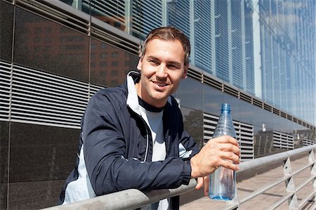 plastic bottle - Man jogging Stock Photo - Rights-Managed, Code: 853-06441591
