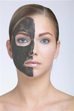 facing - Woman with face mask Stock Photo - Rights-Managed, Code: 853-02914406