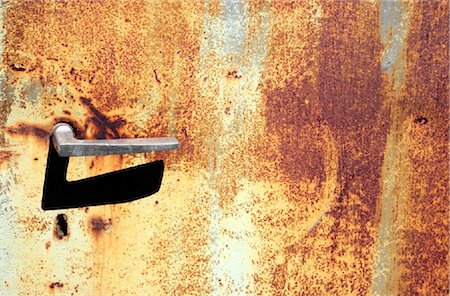 door handle keyhole - rusty door, close-up Stock Photo - Rights-Managed, Code: 853-03227729