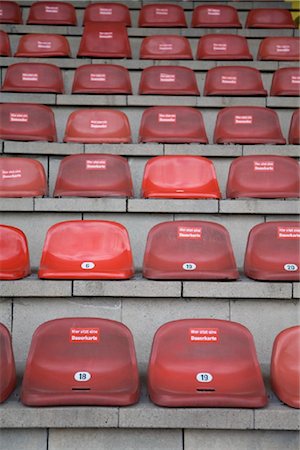 stadium not people - Sièges de stade, Oberhausen, Rhénanie du Nord-Westphalie, Allemagne, Europe Photographie de stock - Rights-Managed, Code: 853-03616774