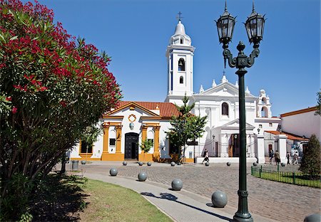 The church of Nuestra Senora del Pilar at Recoleta. Buenos Aires, Argentina Foto de stock - Direito Controlado, Número: 862-05996677