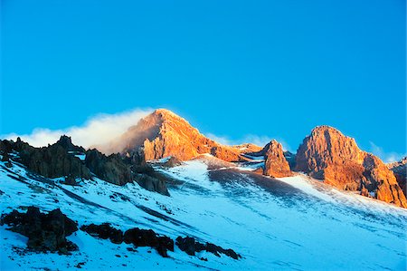 simsearch:862-05997287,k - South America, Argentina, The Andes, sunset on Aconcagua, 6962m, one of the Seven Summits Stock Photo - Rights-Managed, Code: 862-05996734