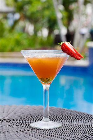 drinks by the pool - Australia, Queensland, Cairns.  Cocktail by the pool. Stock Photo - Rights-Managed, Code: 862-05996804