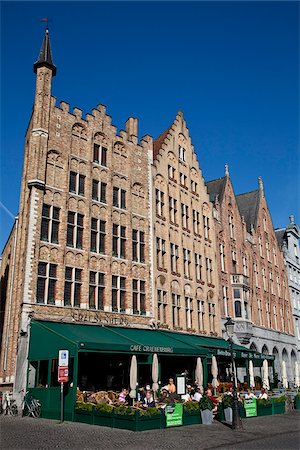 Place Markt, la place principale de Bruges, Flandre, Belgique Photographie de stock - Rights-Managed, Code: 862-05996820