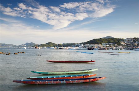 Dragon boats in Sai Kung harbour, New Territories, Hong Kong, China Foto de stock - Con derechos protegidos, Código: 862-05997175