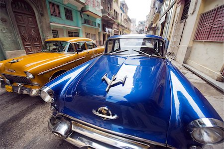 photography of old car - The Caribbean, West Indies, Cuba, Central Havana, 1950s classic American Car Stock Photo - Rights-Managed, Code: 862-05997375