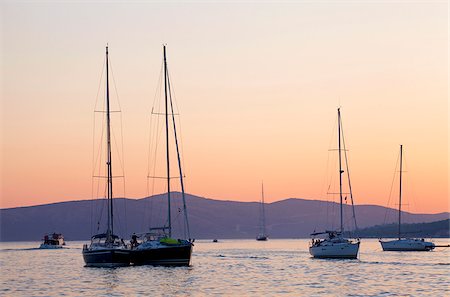 simsearch:862-05997674,k - Croatia, Trogir, Central Europe. Sailng boats in the harbour Foto de stock - Con derechos protegidos, Código: 862-05997371