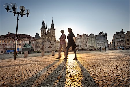 plaza de old town - Europe, Czech Republic, Central Bohemia Region, Prague. Prague Old Town Square, Tyn Church Foto de stock - Con derechos protegidos, Código: 862-05997470