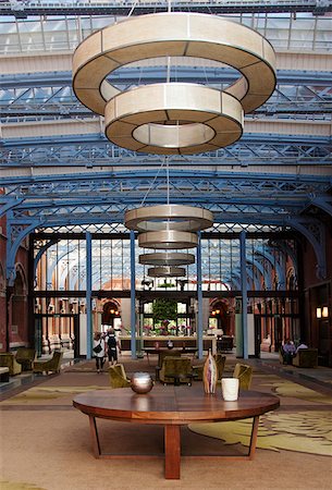 sight seeing in england - Intérieur de la St. Pancras Renaissance Hotel, London, UK Photographie de stock - Rights-Managed, Code: 862-05997503