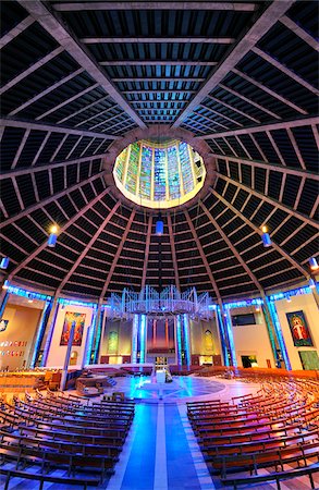 stained glass ceiling - Europe, England, Lancashire, Liverpool, Liverpool Metropolitan Cathedral. Stock Photo - Rights-Managed, Code: 862-05997574